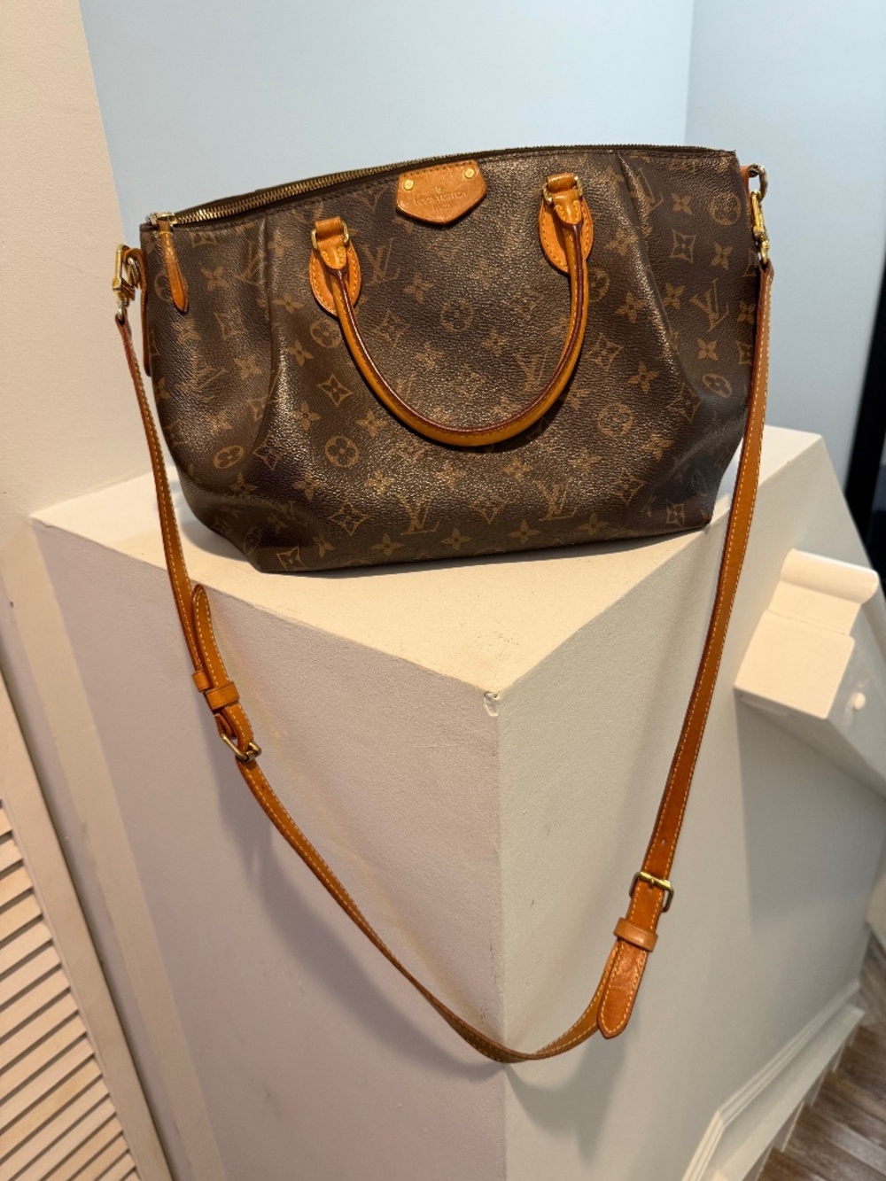 Louis Vuitton monogram brown Turenne shoulder bag